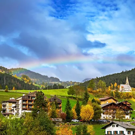 Hotel Tyrol-2