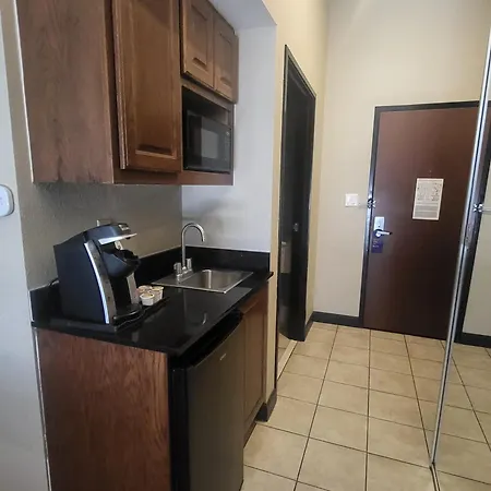 Comfort Inn & Suites Miami - Route 66-3