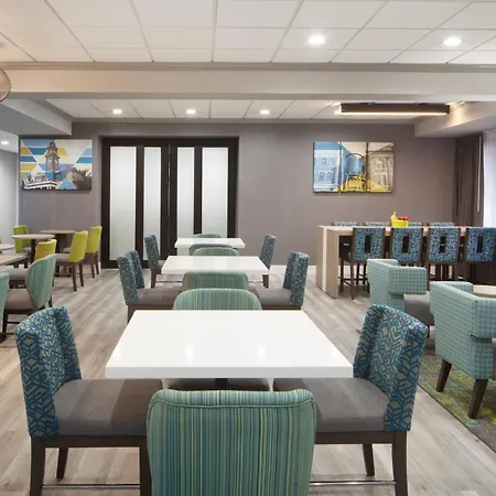 Hampton Inn - Greenville-3