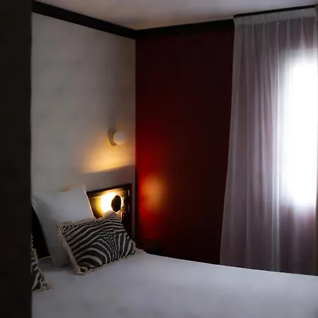 Hôtel Alliance - Proche Paris-2