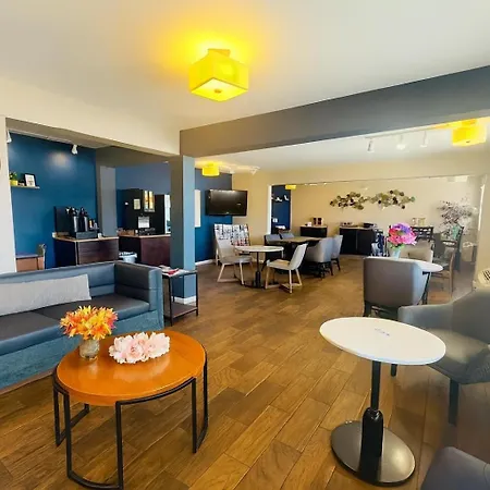 Red Lion Inn & Suites Junction City-3