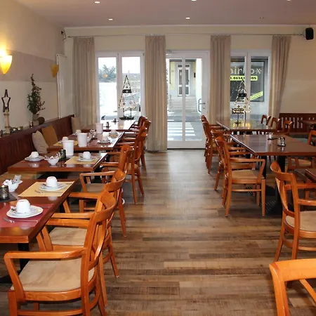 Hotel Bitburger Hof-2
