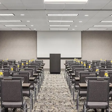 Holiday Inn Wichita East I-35 By Ihg-3