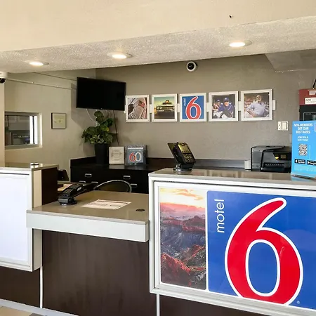 Motel 6 Cheyenne, Wy-3