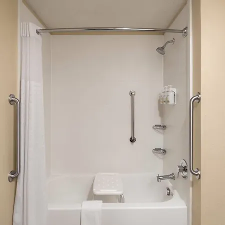 Wingate By Wyndham Clearfield-2