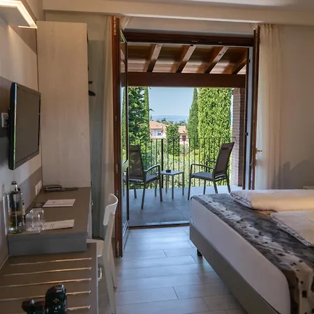 Hotel Relais Agli Olivi-3