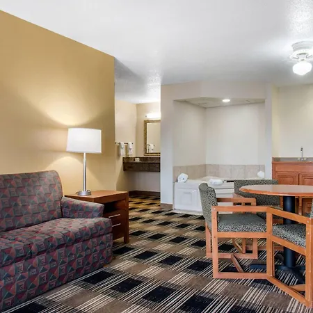 Quality Inn Near Medical Center-2