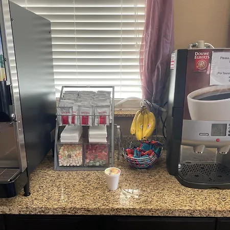 Executive Inn & Suites-2
