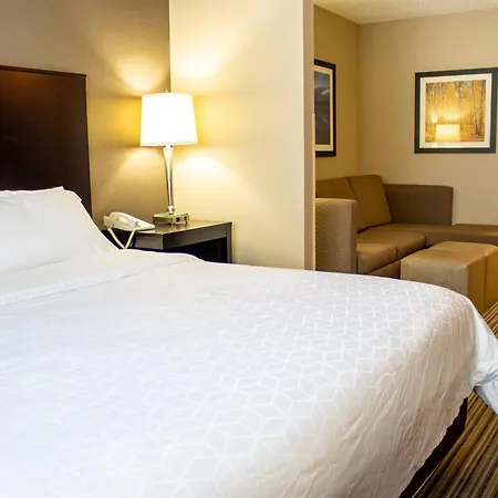 Holiday Inn Express & Suites Hayward By Ihg-2