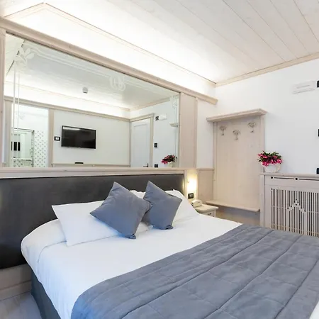Hotel Croce Bianca-2