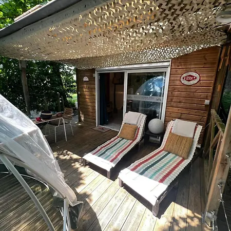 MAROSENIA TTIKI - Cabanes et Spa-3