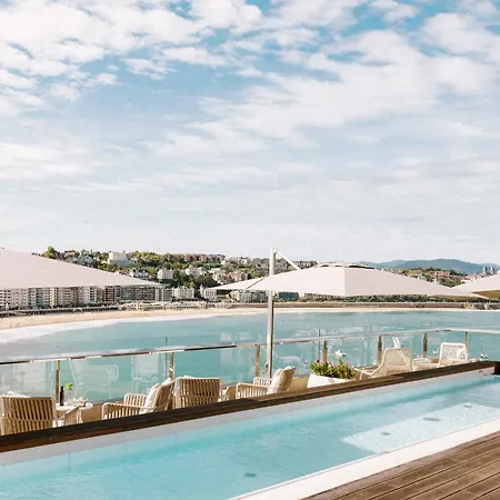 Lasala Plaza Hotel - Adults Only-3