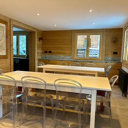 The Castle, 10 Bedroom Chalet, Chamonix Centre-2