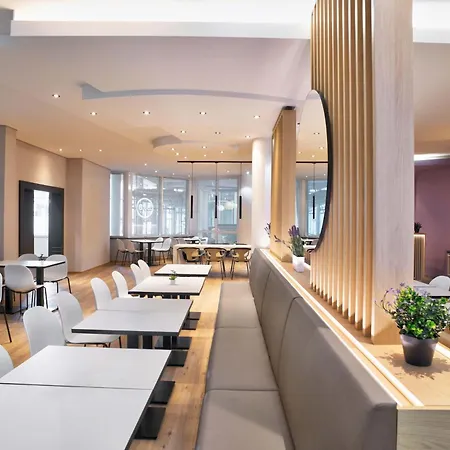 B&B Hotel Kassel-Wilhelmshoehe-3