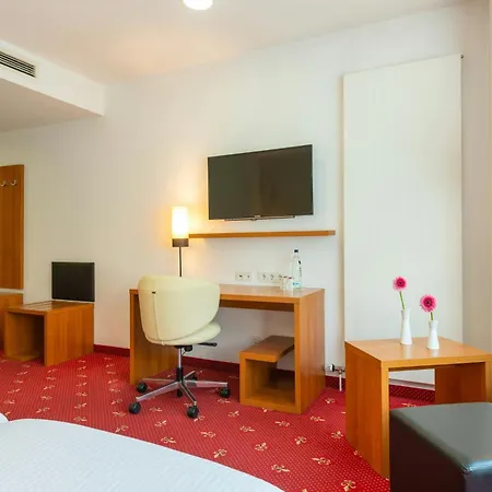 Leonardo Hotel Berlin KU'DAMM-2