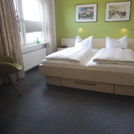 Hotel Ostfriesland Garni-3