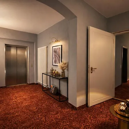 Hotel Bayrischer Hof-3