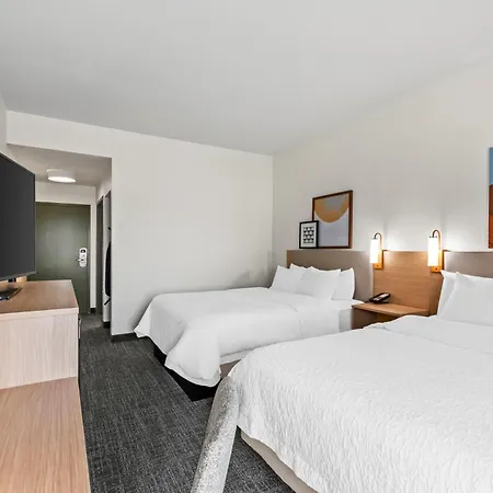 Spark By Hilton Bardstown-2