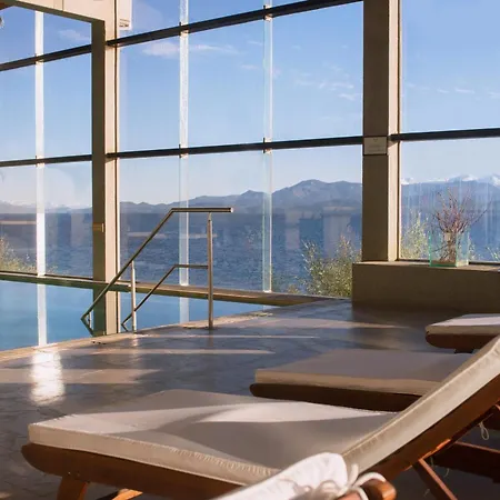 Alma Del Lago Suites&Spa-2