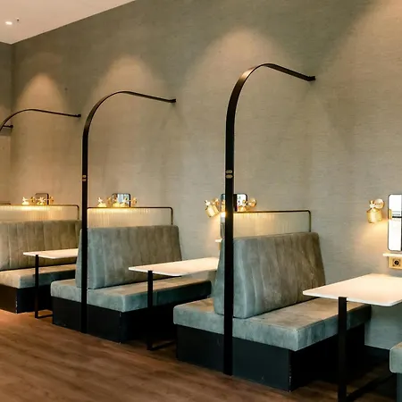 Motel One Berlin-Hauptbahnhof-3