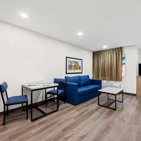 Mainstay Suites Raleigh North-2
