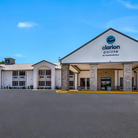 Clarion Pointe Marshall-3