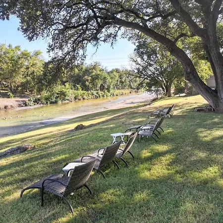 Inn On The River-2
