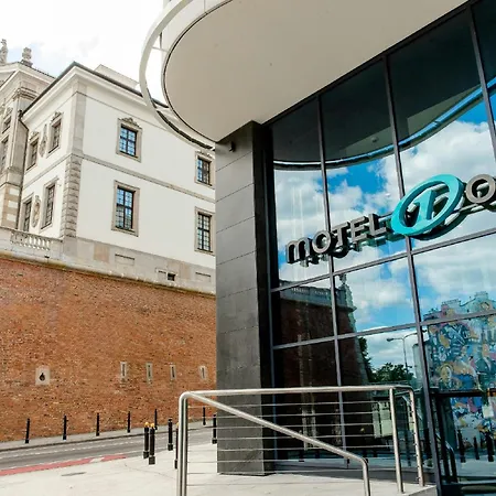 Motel One Warsaw-Chopin-2