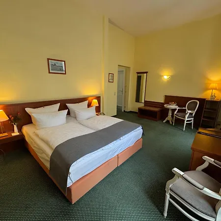 Hotel am Luisenplatz-2