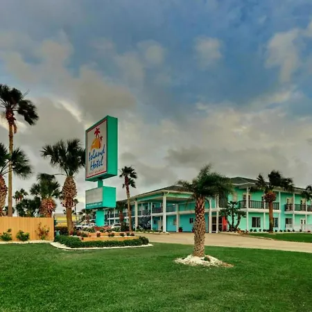 The Island Hotel Near Beach Port Aransas-3