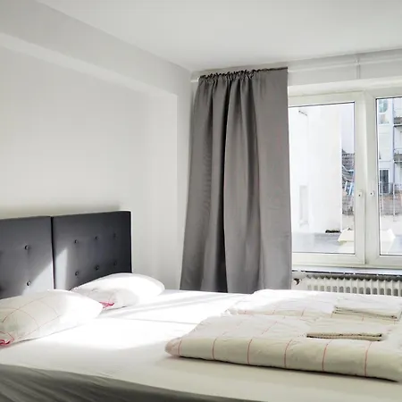 Hotel Garni Emir-3