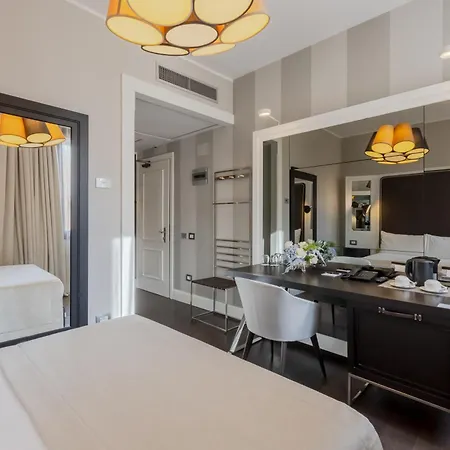 Hotel Grande Italia-3