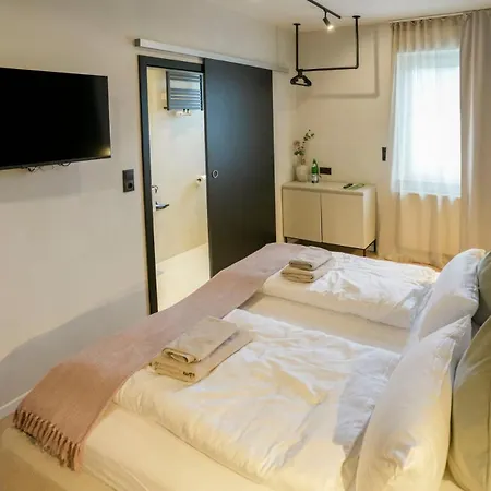 Hotel Weinhaus Kreuter-3