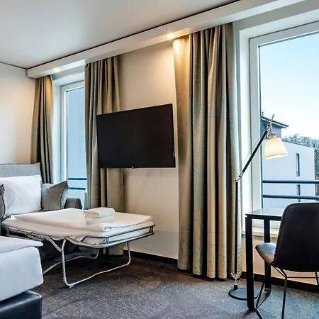 Motel One Dresden - Palaisplatz-3