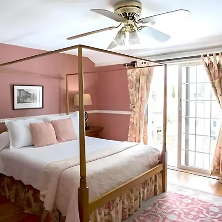 Queen Anne Inn-2