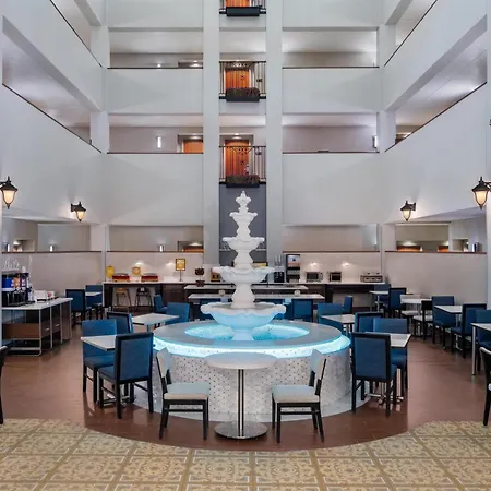 Hampton Inn & Suites By Hilton - Rockville Centre-2