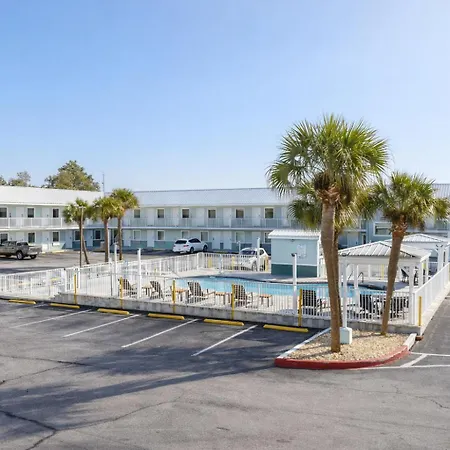 Destin Inn & Suites-3