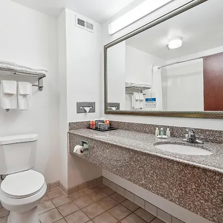 Quality Inn & Suites Dawsonville-3