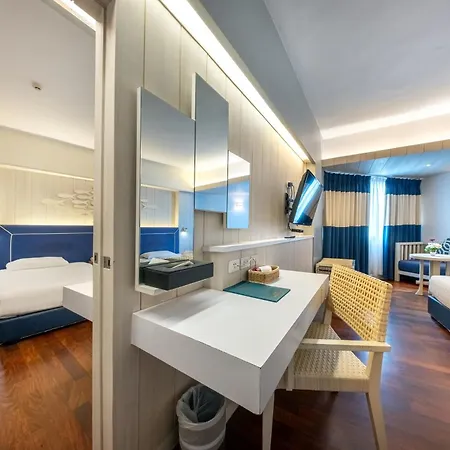 Jomtien Palm Beach Hotel & Resort - Family-Friendly-2