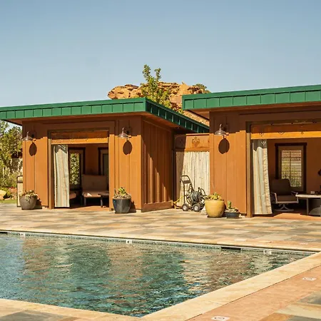 Cougar Ridge Resort-2