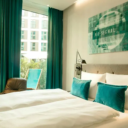 Motel One Köln-Messe-2