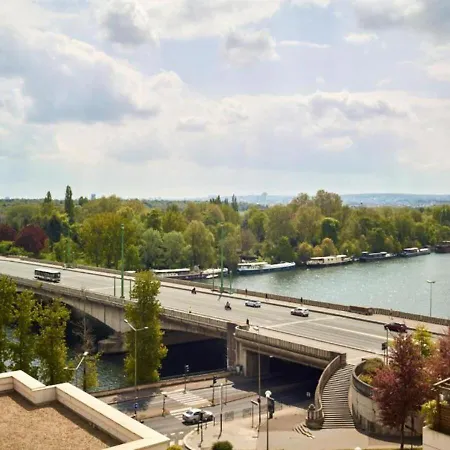 Zenao Appart'hôtels Suresnes-2