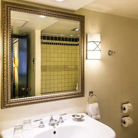 Inn & Spa At Loretto-3