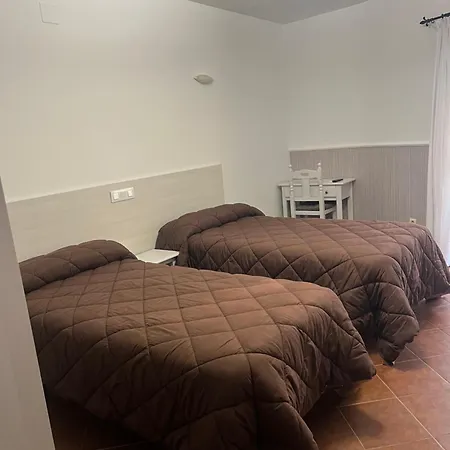 Hostal Hueso-2