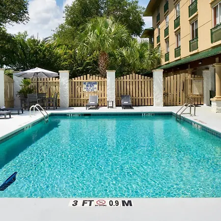Holiday Inn Express Hotel & Suites Bluffton At Hilton Head Area By Ihg-2