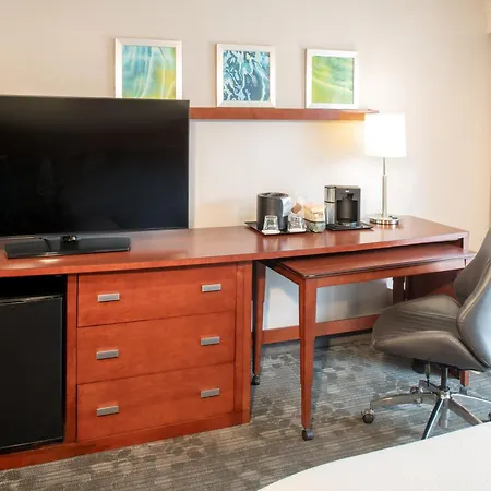 Courtyard By Marriott Columbia Northeast/Fort Jackson Area-3