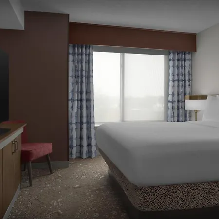 Hilton Garden Inn Westbury-3