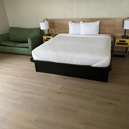 Days Inn By Wyndham Amherst Oh - Near Cleveland Cedar Point & Lake Erie-3