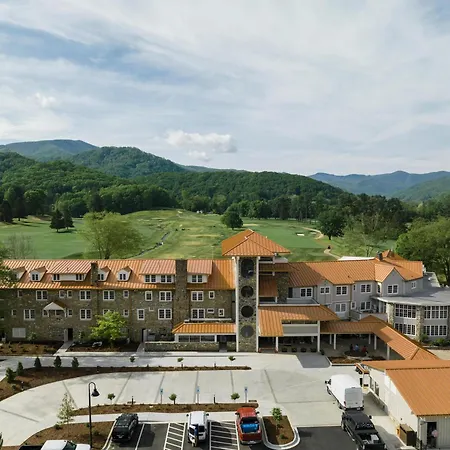 Waynesville Inn And Golf Club, Tapestry Collection By Hilton-2