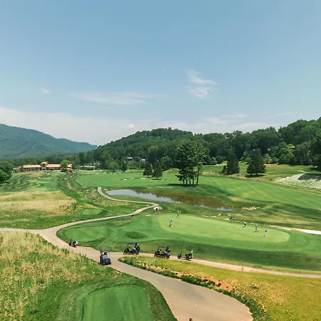 Waynesville Inn And Golf Club, Tapestry Collection By Hilton-3